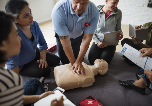 การอบรมปฐมพยาบาล CPR ขั้นสูง 1 วันที่กรุงเทพฯ - First Aid Training Bangkok Thailand CPR